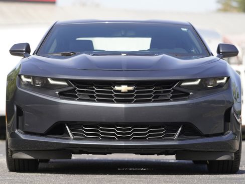 Used 2021 Chevrolet Camaro LT image 28