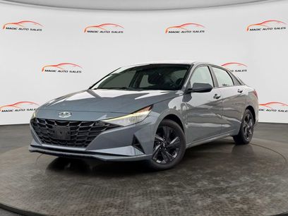 Used 2022 Hyundai Elantra SEL