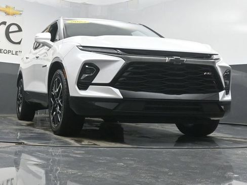 Used 2023 Chevrolet Blazer RS w/ Driver Confidence II Package image 3