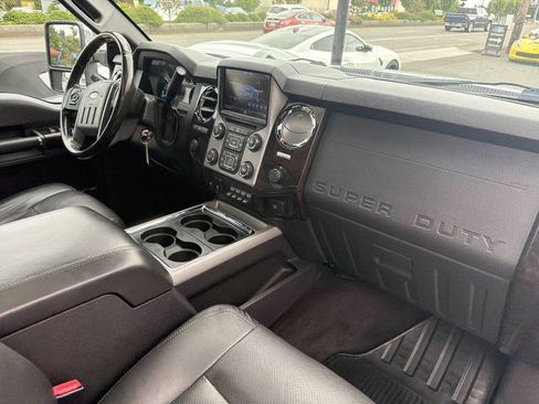 Used 2014 Ford F350 Platinum w/ Platinum Package AWD/4WD image 14