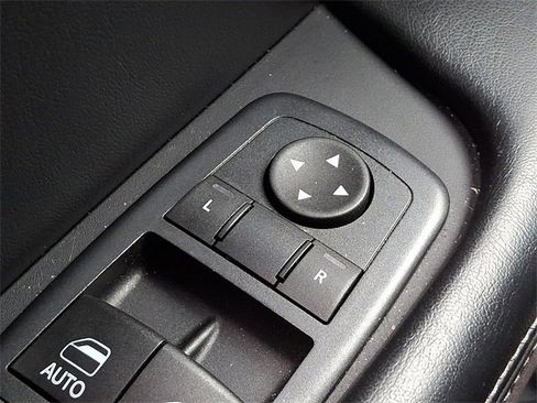 Used 2016 Dodge Challenger R/T Scat Pack image 25