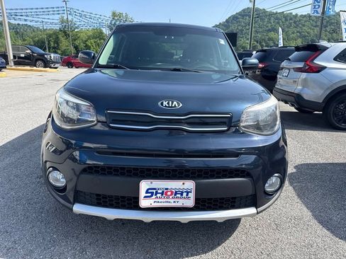 Used 2018 Kia Soul + FWD image 2