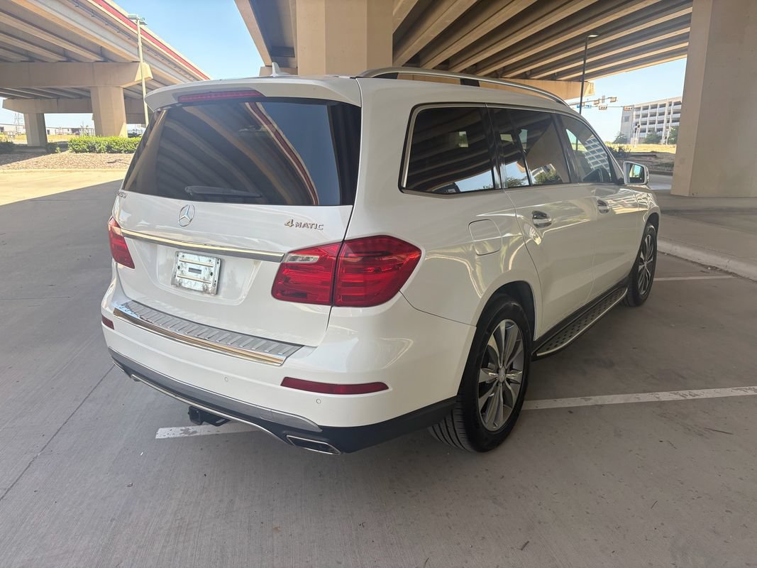 Used 2014 Mercedes-Benz GL 450 4MATIC image 7