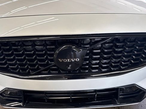 Used 2024 Volvo S60 B5 Plus w/ Climate Package AWD/4WD image 13