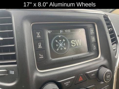 Used 2016 Jeep Grand Cherokee Laredo w/ Quick Order Package 23E image 10