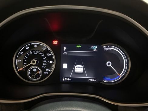 Used 2024 Genesis G80 image 9