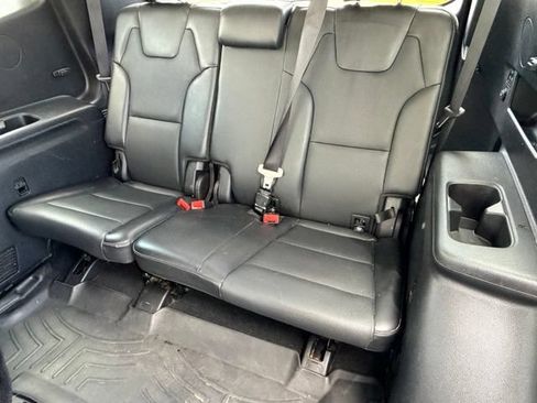 Used 2020 Kia Telluride EX w/ EX Premium Package FWD image 16