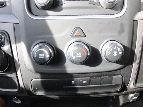 Used 2023 RAM 1500 Tradesman w/ Power & Remote Entry Group image 22