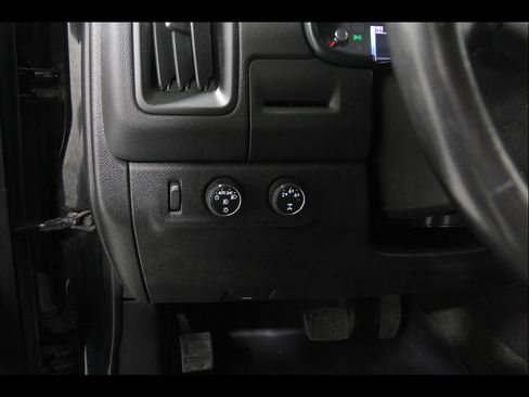 Used 2016 Chevrolet Colorado LT w/ Midnight Edition image 6