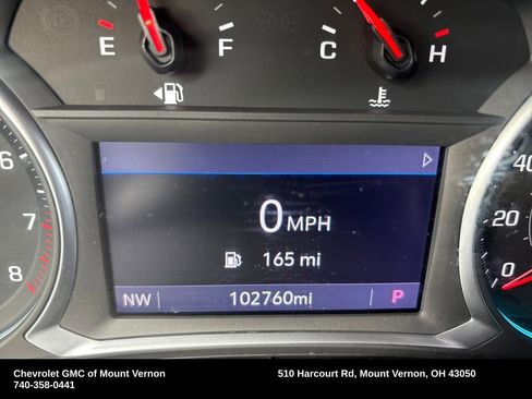 Used 2021 Chevrolet Traverse LT image 19