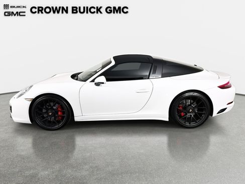 Used 2018 Porsche 911 Targa 4 GTS image 8