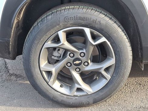 Used 2024 Chevrolet Trax LT w/ Driver Confidence Package image 34