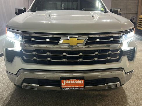 Used 2023 Chevrolet Silverado 1500 LTZ w/ LTZ Convenience Package II image 6