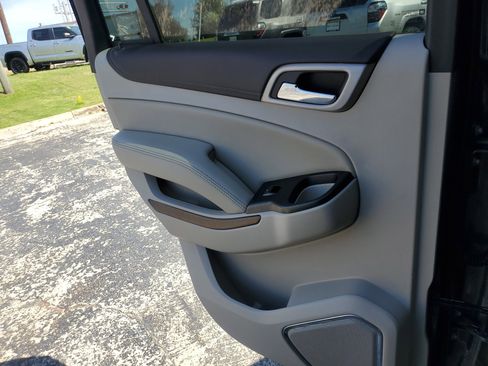 Used 2019 GMC Yukon Denali w/ Denali Ultimate Package image 13