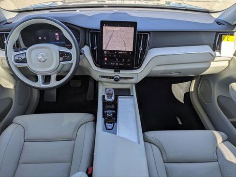 New 2026 Volvo XC60 T8 Ultra w/ Protection Package Premier image 11