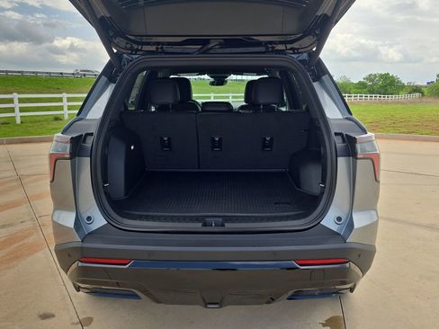 New 2026 Chevrolet Equinox RS w/ Safety and Technology Package FWD image 12