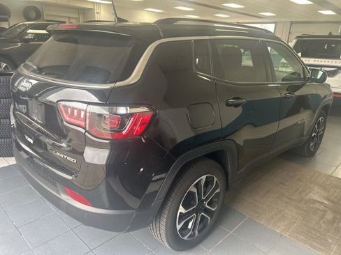 Used 2022 Jeep Compass Limited AWD/4WD image 6