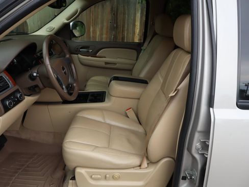 Used 2008 GMC Yukon SLT AWD/4WD image 18