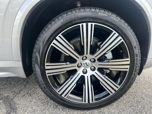 Used 2025 Volvo XC90 B6 Ultra w/ Protection Package image 12