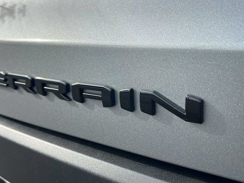 New 2027 GMC Terrain Elevation w/ Elevation Premium Package FWD image 28