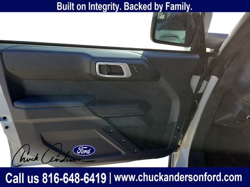 New 2025 Ford Bronco Badlands w/ Sasquatch Package AWD/4WD image 20