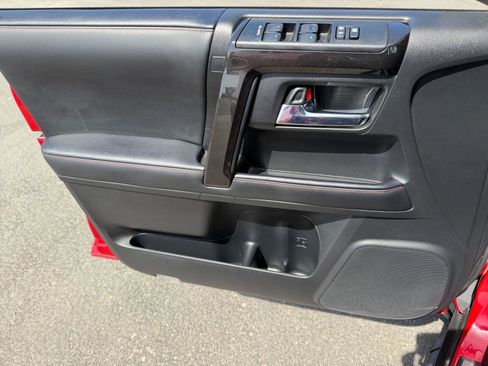 Used 2024 Toyota 4Runner TRD Off-Road Premium w/ Off Road Premium Plus Package image 23