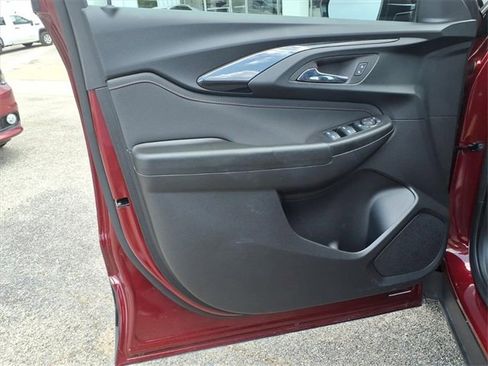 Used 2023 Chevrolet TrailBlazer RS w/ Convenience Package image 20