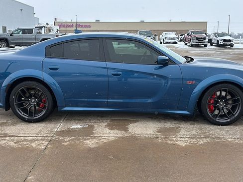 Used 2020 Dodge Charger Scat Pack image 9