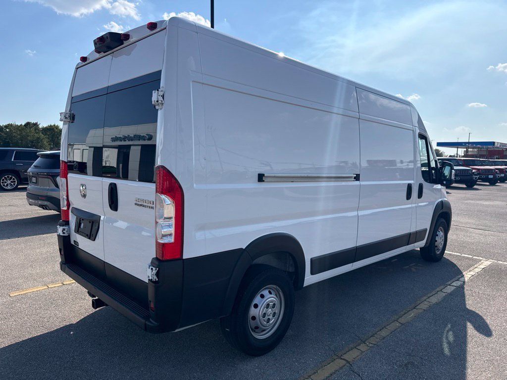 Used 2023 RAM ProMaster 2500 w/ Convenience Group FWD image 9