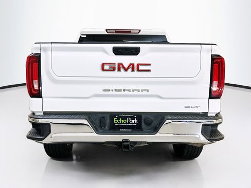 Used 2025 GMC Sierra 1500 SLT image 7