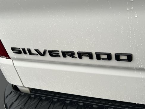 Used 2022 Chevrolet Silverado 1500 High Country w/ LPO, Dark Essentials Package image 9