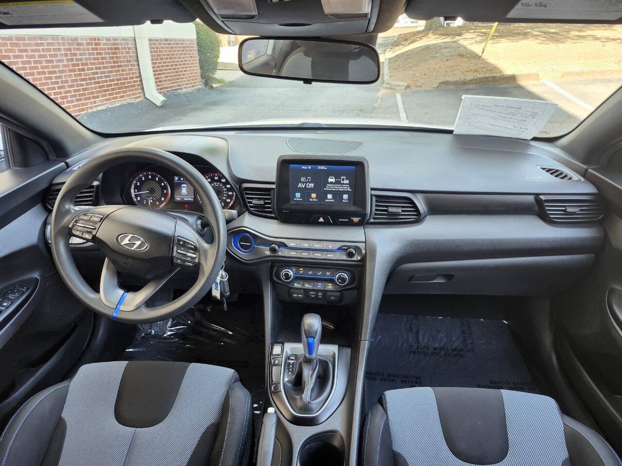 Used 2020 Hyundai Veloster 2.0 FWD image 6