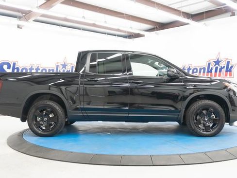 New 2026 Honda Ridgeline Black Edition image 12