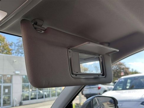 Certified 2023 Honda HR-V LX image 30