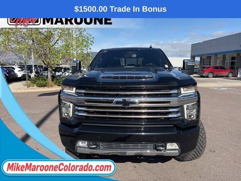 Used 2022 Chevrolet Silverado 2500 High Country w/ Safety Package II AWD/4WD image 2