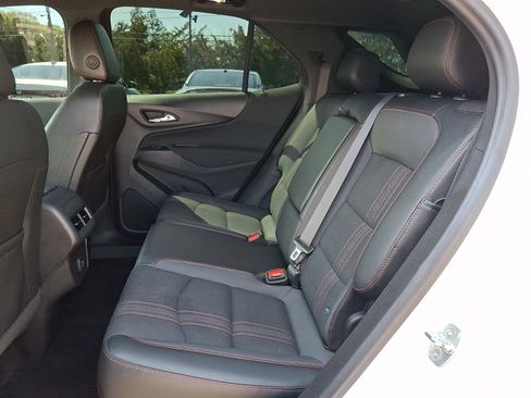 Used 2022 Chevrolet Equinox RS image 10