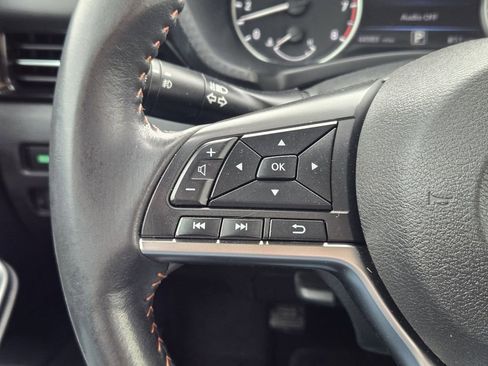 Used 2023 Nissan Sentra SR w/ Electronics Package image 30