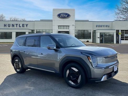 Used 2024 Kia EV9 Wind image 4