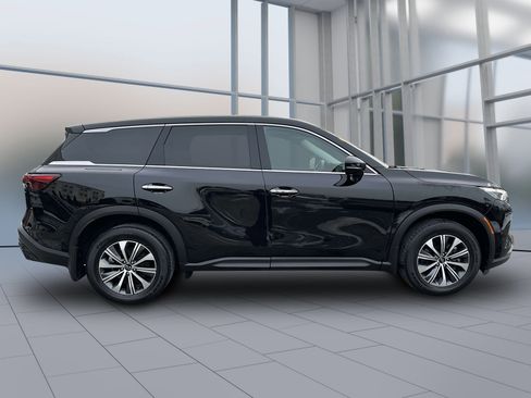 Used 2024 INFINITI QX60 Pure image 4