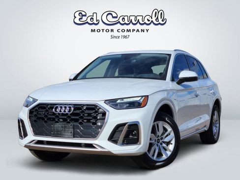 Used 2023 Audi Q5 2.0T Premium w/ Convenience Package image 1