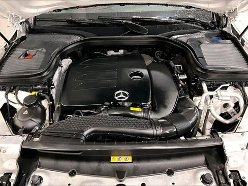 Used 2023 Mercedes-Benz GLC 300 4MATIC Coupe image 27