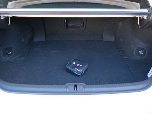 Used 2021 Lexus ES 300h w/ Premium Package FWD image 37