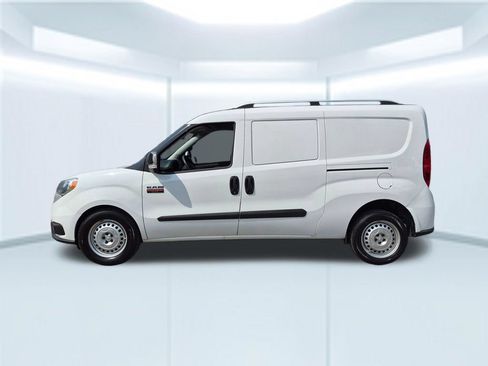 Used 2022 RAM ProMaster City Tradesman FWD image 2