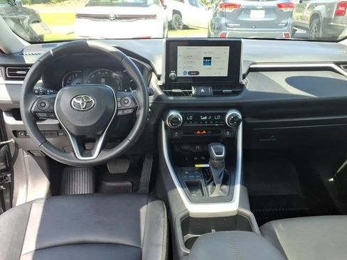 Used 2023 Toyota RAV4 XLE Premium FWD image 10