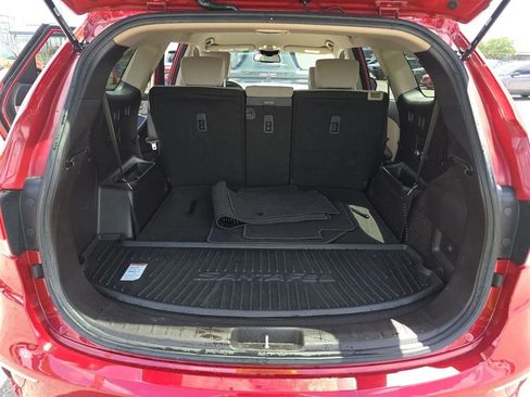 Used 2017 Hyundai Santa Fe SE image 22