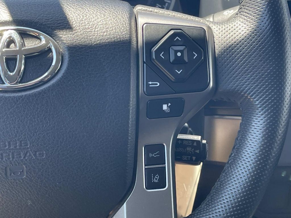 Used 2021 Toyota Tacoma SR5 RWD image 25