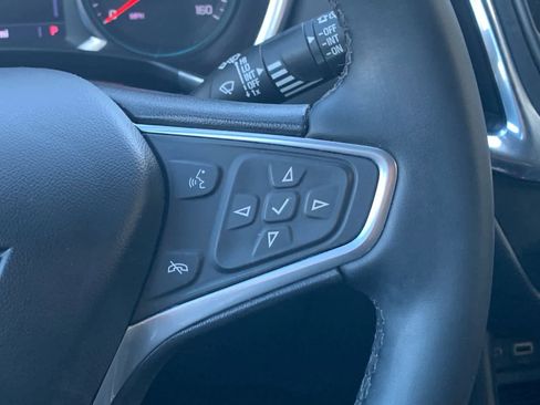 Used 2023 Chevrolet Equinox LT image 19