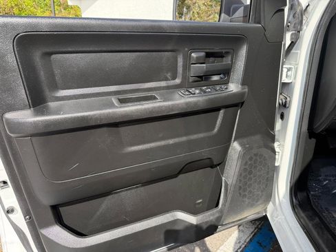 Used 2020 RAM 1500 Tradesman w/ Tradesman SXT Package image 30