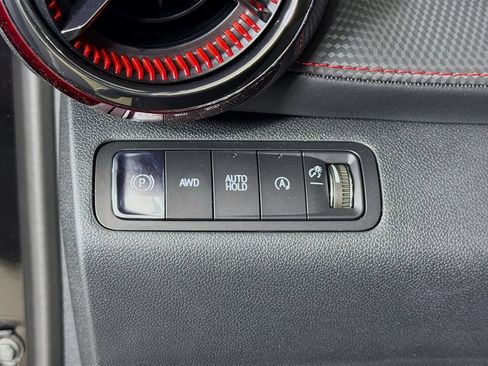 New 2026 Chevrolet Equinox RS w/ Convenience Package III AWD/4WD image 10