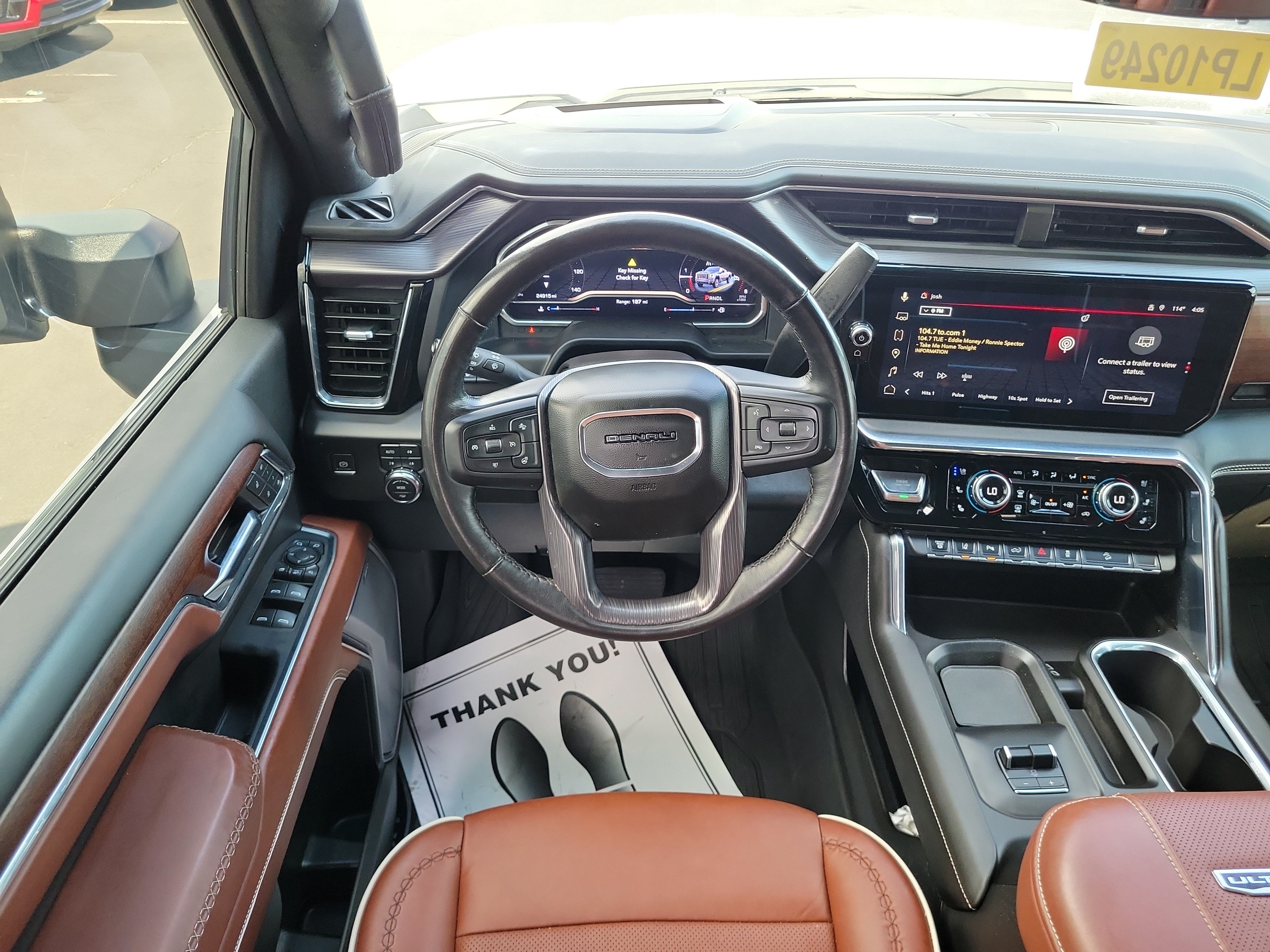 Used 2024 GMC Sierra 2500 Denali Ultimate AWD/4WD image 9